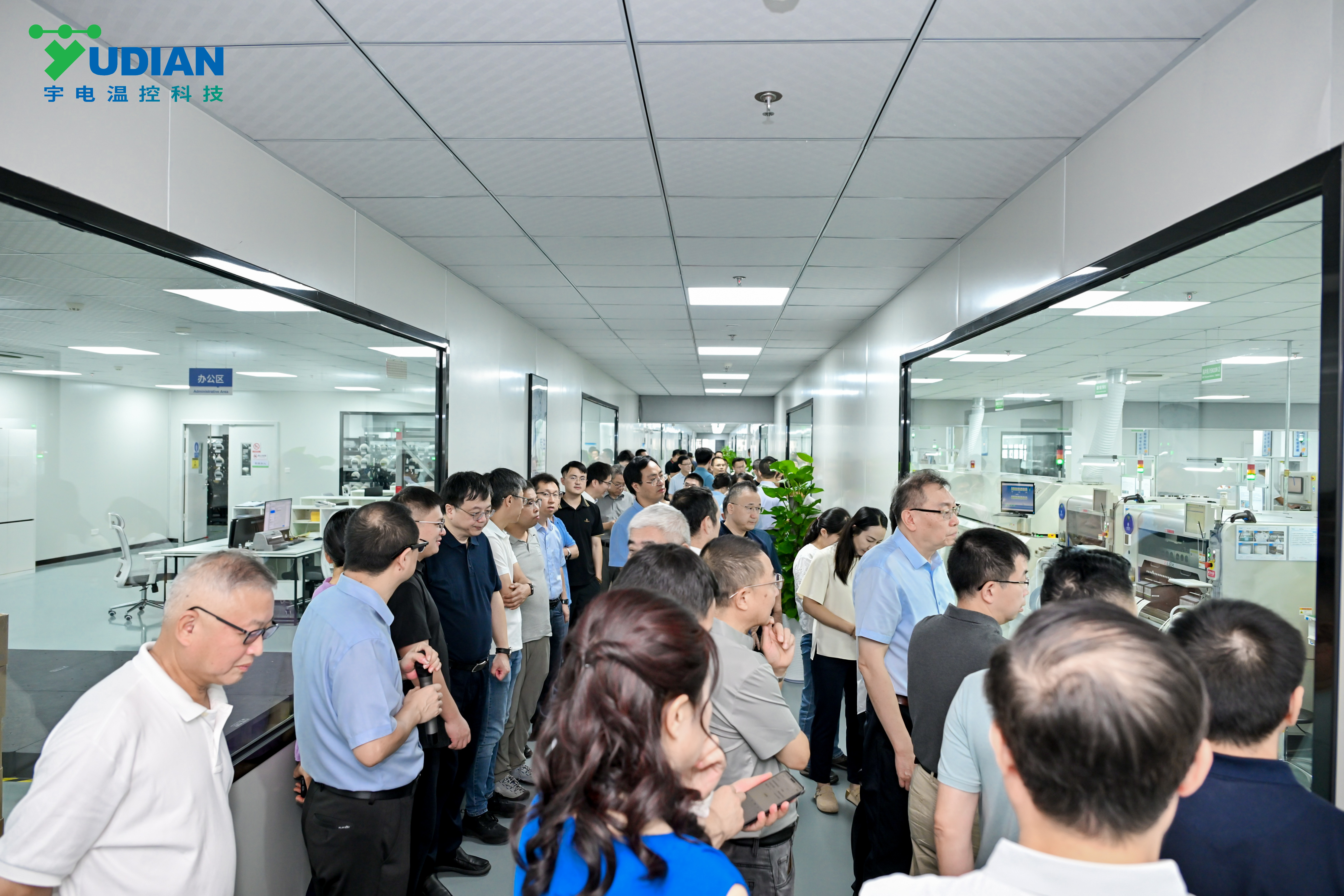 JIA_6742__15586456.jpg